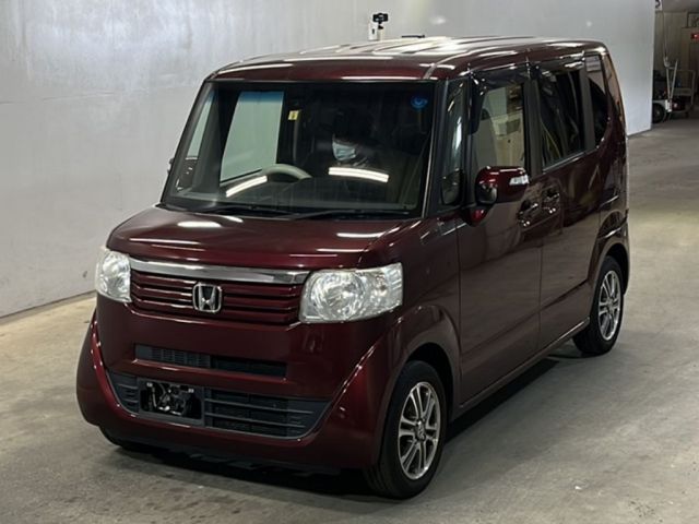 1061 HONDA N BOX JF1 2014 г. (KCAA Fukuoka)